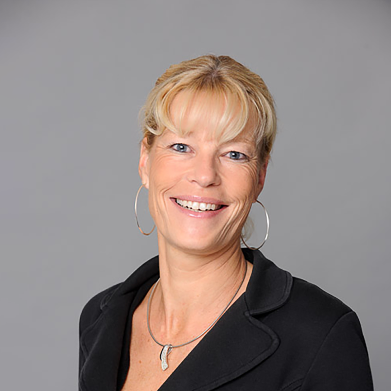 receptie medewerker Jacqueline Kieft quist 140521 247 edit web